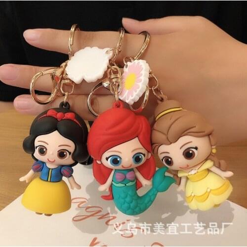 Disney Snow White,The Little Mermaid,Rapunzel Cartoon Anime Figure Princess Keychain Personality Creative Bag Pendant Keyring