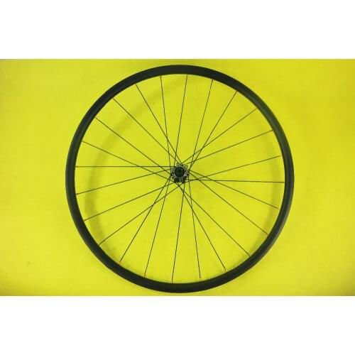 Light weight 670g 29er MTB XC 30mm asymmetric hookless racing carbon rear wheel 22mm width tubeless woods gravel bicycle part