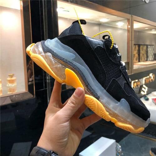 Breathable Women Running Shoes Outdoor Athletic Jogging Sport Shoes For Men Casual Fashion Triple S Brand Sneakers For Unisex