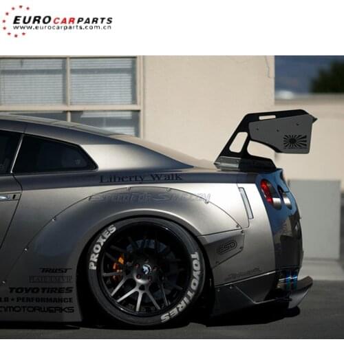 R35 rear wing fit for GTR R35 LB style carbon fiber material rear wing for GTR rear wing with iron bracket