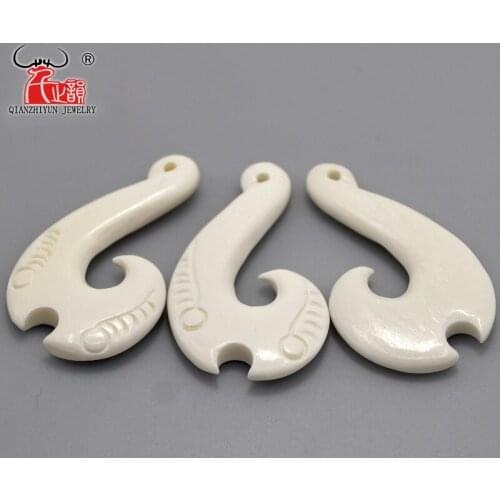 3PCS Handmade Carved Yak Bone FISHHOOK Maori Pendant New Zealand Style Bone white Beads DIY Jewelry Accessory 43mmX25mm