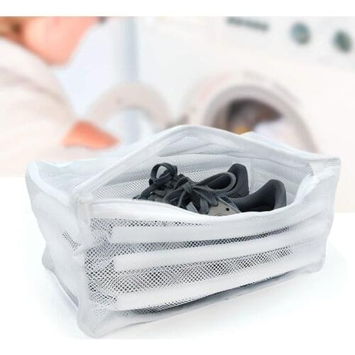 New White Padded Laundry Net Wash Bag For Protecting Trainers And Shoes In Washing Machine And Drying Bag