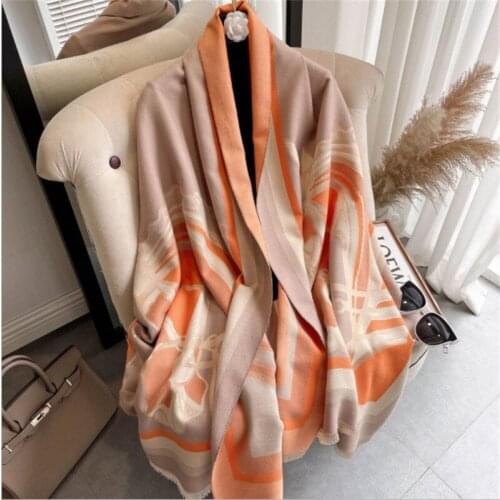 2021 Fashion Winter Warm Cashmere Pashmina Horse Print Scarf Women Shawls Wraps Luxury Design Thick Blanket Scarves Female