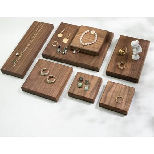 Wood Square Walnut Stamps Block Pad Bracelet Holder Jewellery Display Stand Cosmetics Organizer Ring Doll Sheet Customized