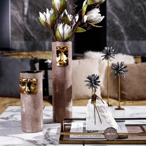 Luxtry Brass Human Face Gold Mask Vase Devil Fish Skin Texture Leather Vase Decor Home Living Room Hotel Office Desktop Ornament