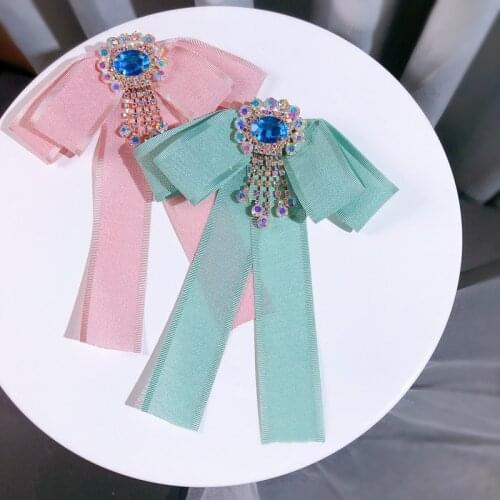 Korean Handmade Cloth Art Bow Tie Brooches for Women Color Crystal Rhinestone Tassel Collar Pins Shirt Jewelry Accessories Gifts