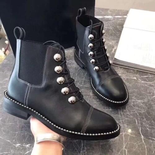 New Design Winer Shoes Woman Black Leather Ankle Boots Chunky Heels Ladies Chelsea Booties Rivets Metal Decor Botas Mujer 2019