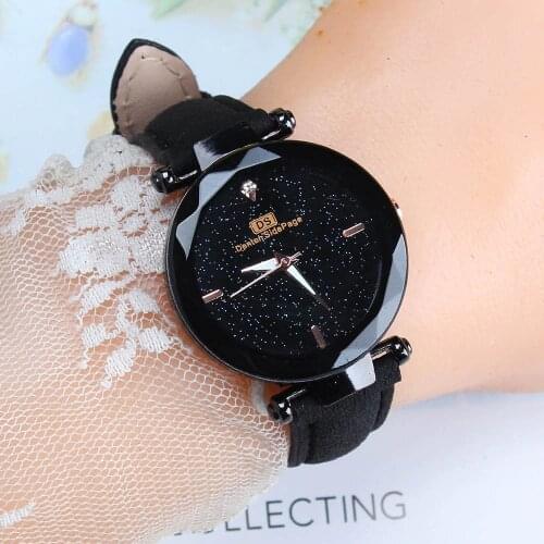 2020 Hot Exquisite Ladies Watch Starry Sky Female Leather Quartz Wrist Watch Elegant Women Watches Bracelet Watch Montre Femme