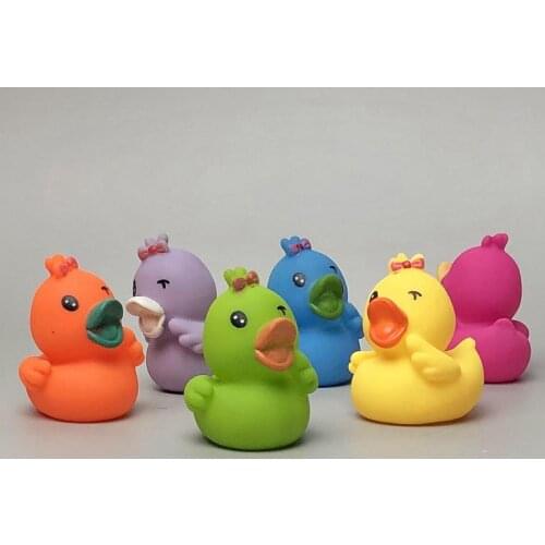 1 Pcs Baby Bath Toys Us President Trump Funny Rubber Duck Sound Squeaky Bathly Water Floating Yellow Duck Kids Toy