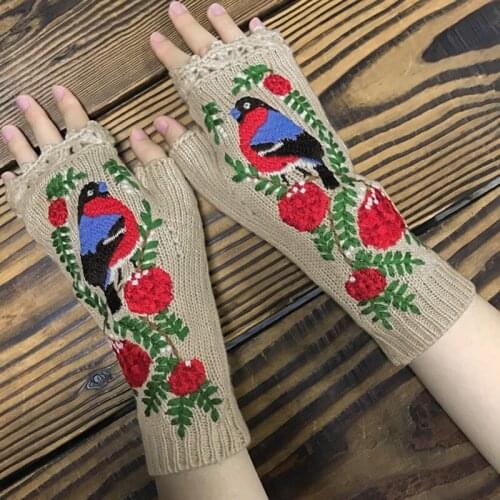 Autumn And Winter New WomenS Knitted Embroidered Birdie Extended Warmth Adult Woolen Gloves Women Fashion Glove Outdoor Warm