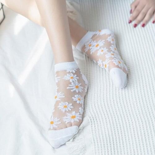 Women Socks Summer Girls Sweet Daisy Embroidery Short Socks Transparent Soft Princess Ankle Socks 5Pair/Set