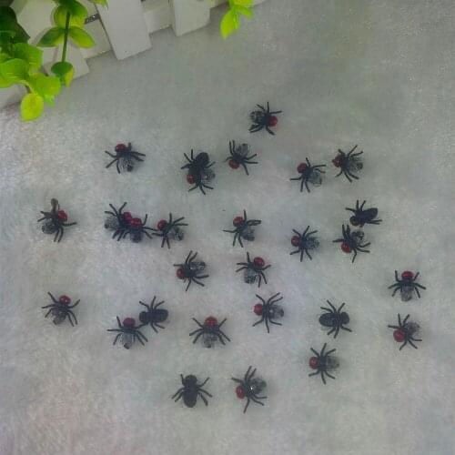 10pcs/lot Jokes funny Toys Gags Practical fly Plastic Bugs April Fools Day props Simulated flying Halloween Decoration