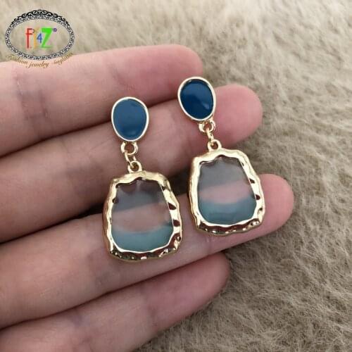 F.J4Z 2020 Hot Anti-allergy Earrings for Women Office Gradient Blue Resin Geometric Gifts Earrings Jewelry Dropship