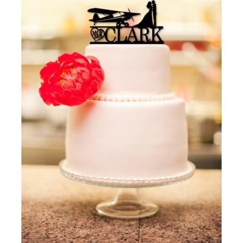 Airplane Wedding Cake Topper, Mr and Mrs Cake Topper, Groom and Bride Kissing, Custom Cake Topper, Pilot Cake Topper,Funny Cake