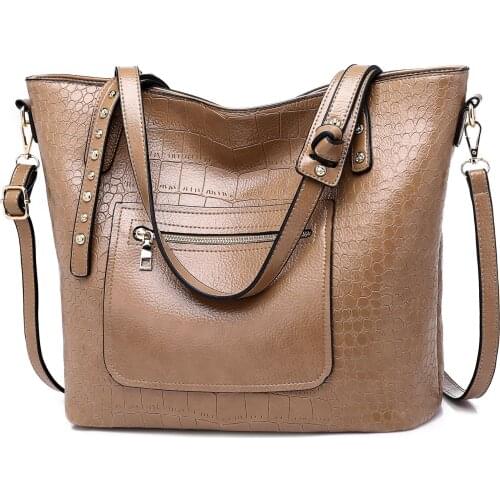 2019 new womens bags summer new shoulder bags European and American fashion crocodile pattern portable bags