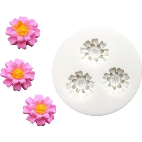 Wholesale 10 pcs 3 Flowers Shape Silicone Mold Sugarcraft Chocolate Cupcake Baking Mold Fondant Cake Decorating Tools