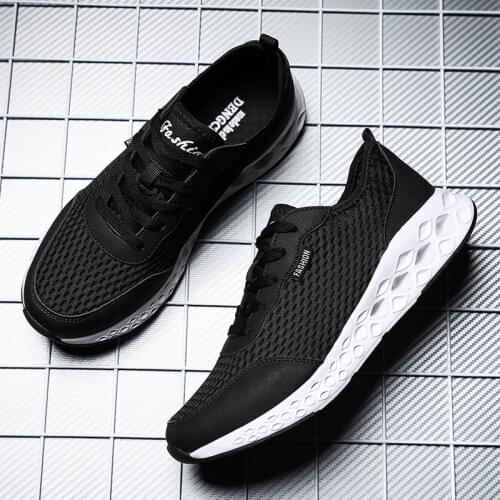 2021 New Summer Fashion Mens Casual Shoes White Lace-Up Breathable Non-slip Quick Dry Shoes Sneakers Basket tennis Mens Trainers