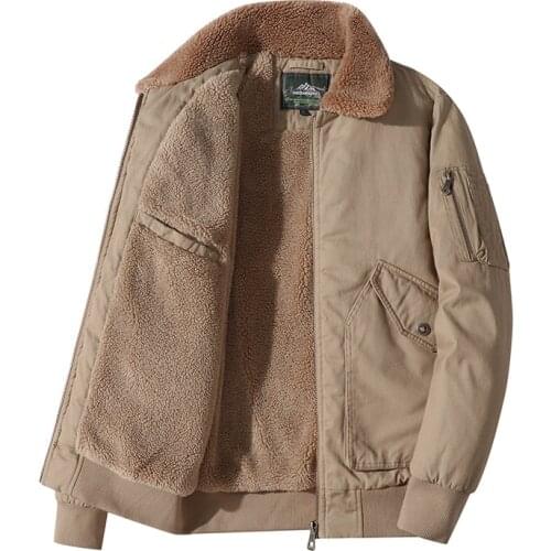 Autumn Winter Velvet Jacket Men Casual Cotton Thick Warm Coat Men Large Size M-4XL Windproof Fleece Military Jacket Outerwear