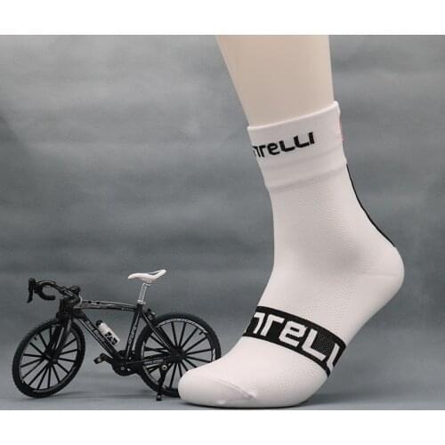 High Quality Cycling Socks Professional Outdoor Racing Mountain Bike Sports Socks Road Bike Socks Calcetines Ciclismo Hombre