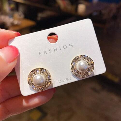 Korean Pearl Earrings Gold Color Round Stud Earrings For Women Fashion Jewelry Femme Pendientes Wedding Gift