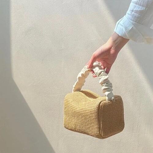 Summer New Beach Handbag Crossbody Ladies Fahsion Messenger Hand Bag Woven Beach Messenger Bag Handmade Purse Staw Tote Bag