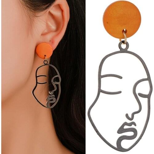 Trendy Abstract Exaggerated Drop Earrings Creative Funny Person Face Dangle Earrings Women Girls Fashion Earrings Jewelry