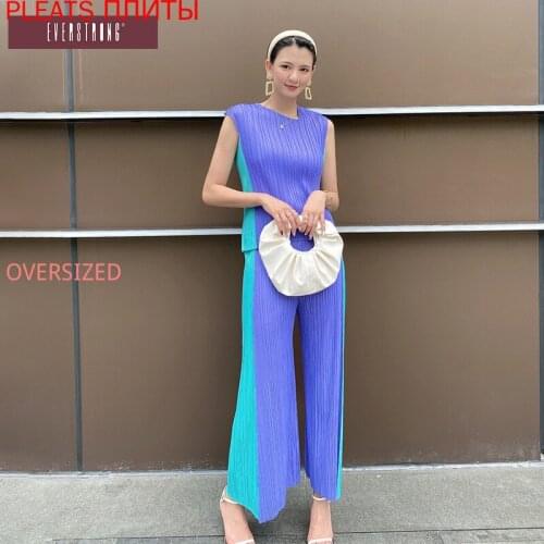 Miyake Fold Casual Fashion Suit Womens New Summer Sleeveless T-shirt Stitching Color Contrast Wide-leg Pants Suit Two-piece Set