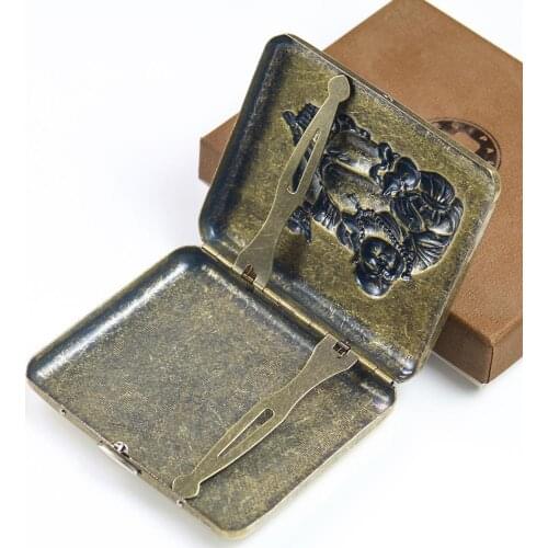 Retro Metal Cigarette Case Box Spring Clip Open Pocket Holder Engraved Brass Buddhism Image Cigarette Box Container Tools