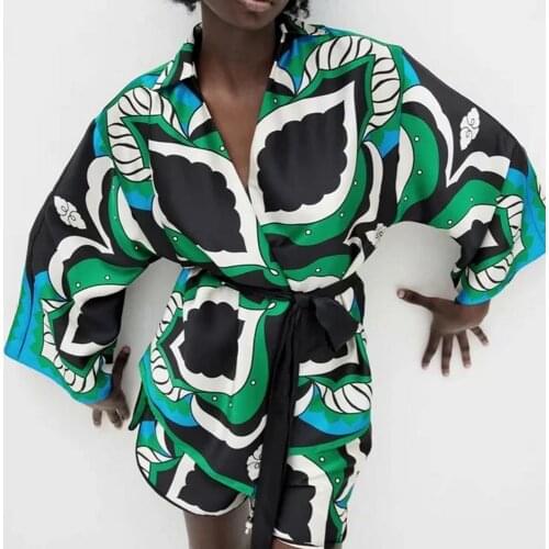 Fashion Shorts suit Woman Summer 2021 new Green Print High Waist Short Pants Women Vintage Loose Casual Streetwear Shorts Sets