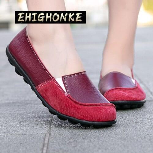 New classic ladies flat shoes cowhide light brand fashion womens loafers sewing ballet flats moccasin soft loafers mother shoes