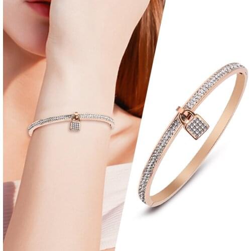 Innopes Bracelets With Pendants