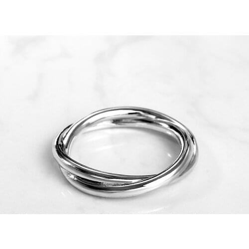 Huitan Fancy Cross Finger Ring for Women Fashionable Versatile Accessories Anniversary Love Gift Statement Jewelry Drop Shipping