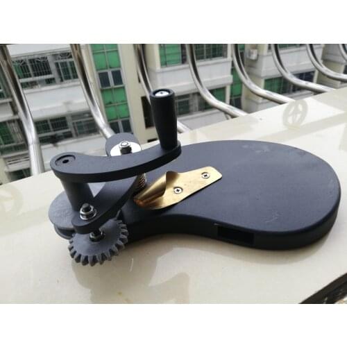 Flowers packing machine,Florist crimper,Packing for flowers tool,Wrinkled rolls,Curling paper,Coarse teeth curling