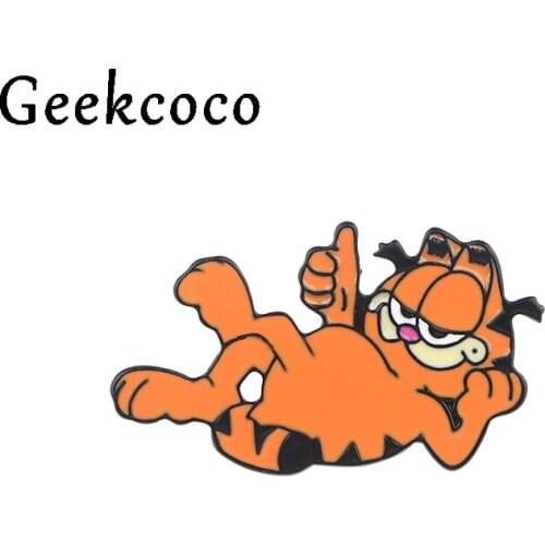 Cartoon kawaii cat animal kids Brooches Enamel Pins Medal Denim Lapel Pin Bag Badges Jewelry diy craft decoration J0659