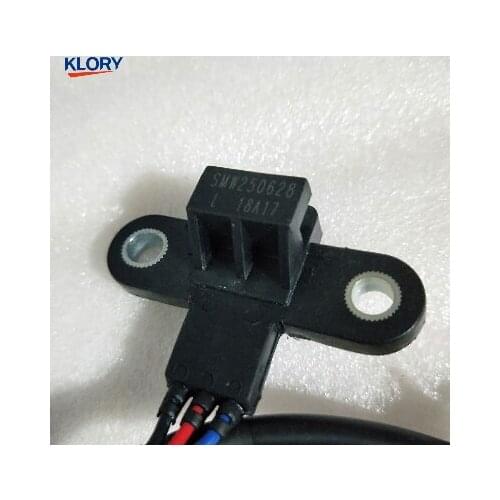Crankshaft position sensor for Great wall GW4G63 soueast 4G63S4T engine OEM:SMW250628