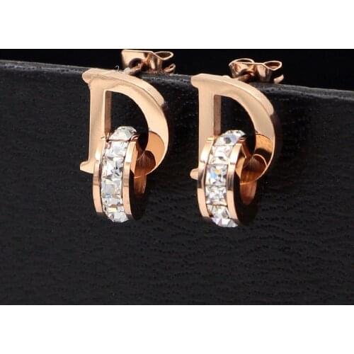 Small and Exquisite D Letters and Crystal Stud Earrings for Women Titanium Steel Brand Jewelry Earrings For Girl Gift KE101