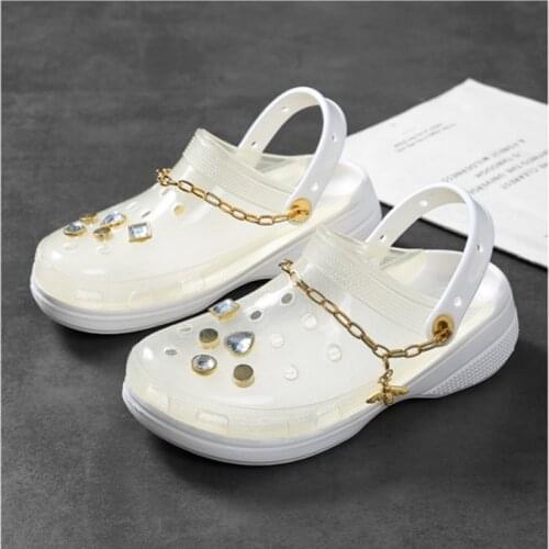 2021 Women Sandals Summer Hole Slippers Beach Anti-skid Thick Bottom Outside Croc Increase Shoes For Women Sandalias mujer