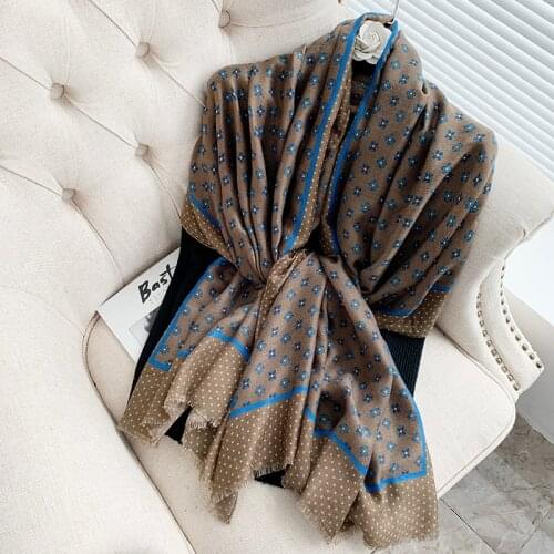 2021 Brand Autumn winter women beach quality shawl cotton scarf lady fashion scarves bandana pashmina wrap hijab muffler