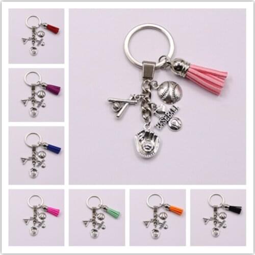 1Pcs Tassel Pendant I Love Soccer/Baseball/Basketball Key Chain With Shoe Key Ring Gift For Car Keychain Accessory Jewelry