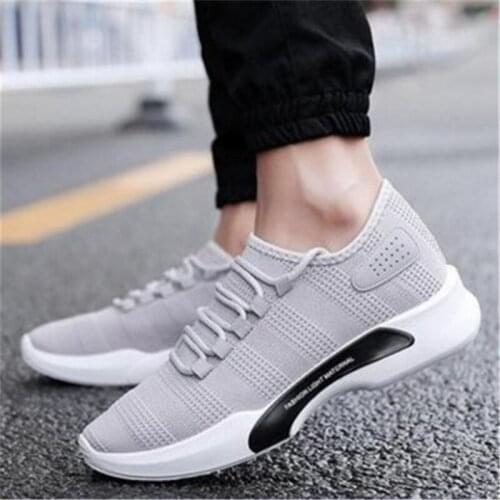 Zapatillas Hombre Sneakers Fashion Breathable Men Casual Shoes New 2021 Light Sports Running Mens White Shoes Solid Male Sneaker