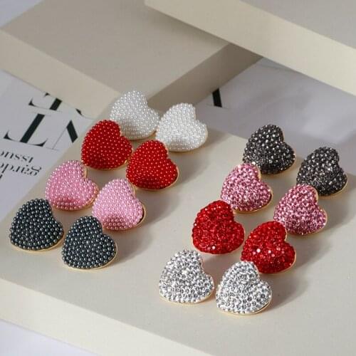 Elegant and exquisite soft clay full Pearl love peach Earrings European and American queen temperament Earrings gifts girlfriend