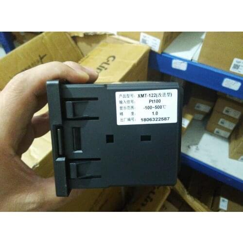 Brand new original authentic C-Lin thermostat XMT-122 PT100 type -100-500 degree temperature controller AC220V