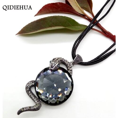 QIDIEHUA Vintage Pendants
