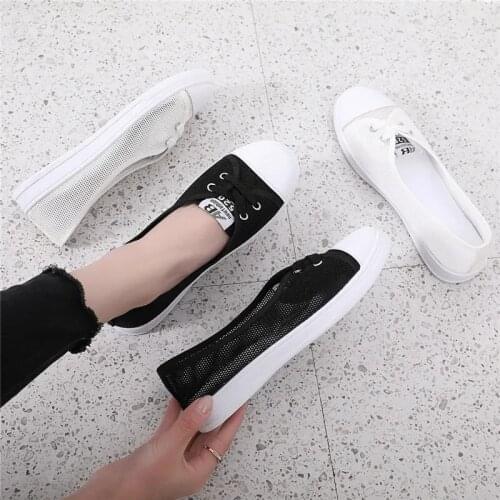 Comfort Breathable Mesh Nursing Flats Women Casual Fashion Shoes 2021 Wild Slip On White Black Loafers Platform Tennis Trainers