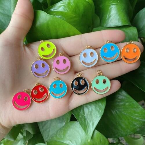 5pcs/lot Wholesale Trendy Colorful Enamel Pastel Smile Smiley Face Charm Pendants for Bracelet Necklace Earring Making Supplier