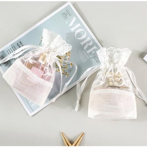 5pcs 10x14cm White Rose Lace Bag Drawstring Bag Slub Yarn Bag Jewelry Pouch Gift Bag for Wedding Party Favors Packing Bags