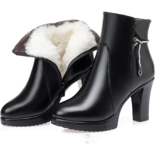 2020 New Winter Rhinestone Genuine Leather Womans Boots Fashion Warm Shoes Snow Boots High Heel Inside Plush Wool Martin Boots