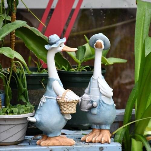 Duck Ornaments Resin Garden Sculpture Animal Statue Couple Decoration Decor Landscape Crafts rustic home decor miniature garden