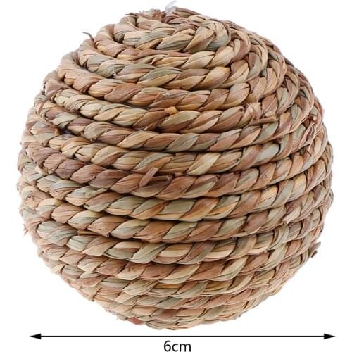 Rabbit Small Pet Chew Toy Clean Teeth Natural Grass Ball Small Pet Perfect Molar Tool