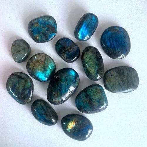 Natural Labradorite Moonstone Polished Crystal Quartz Palm Stone Ore Specimen